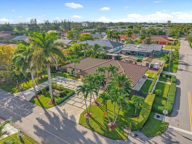 2 of 53 - 9796 Nw 28th Ter, Doral, FL