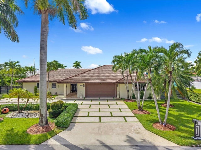 3 of 53 - 9796 Nw 28th Ter, Doral, FL