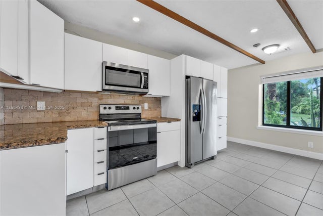 5 of 35 - 9209 Nw 49th Pl, Sunrise, FL