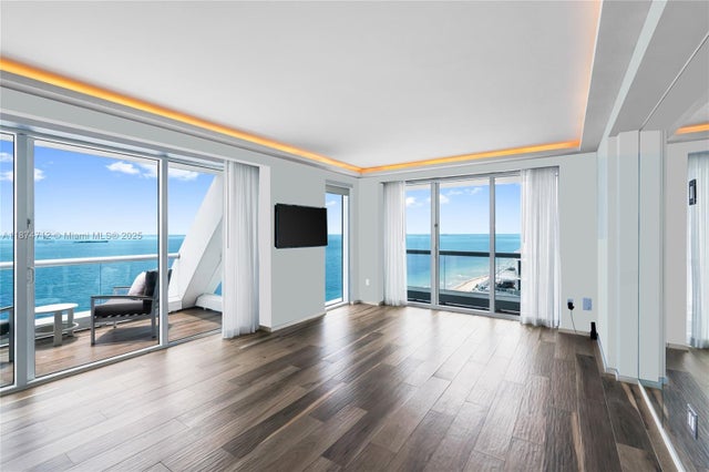 1 of 46 - 551 N Fort Lauderdale Beach Blvd R2212, Fort Lauderdale, FL