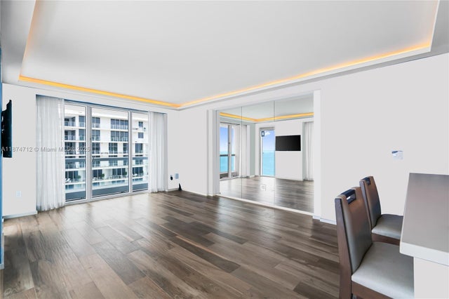 3 of 46 - 551 N Fort Lauderdale Beach Blvd R2212, Fort Lauderdale, FL