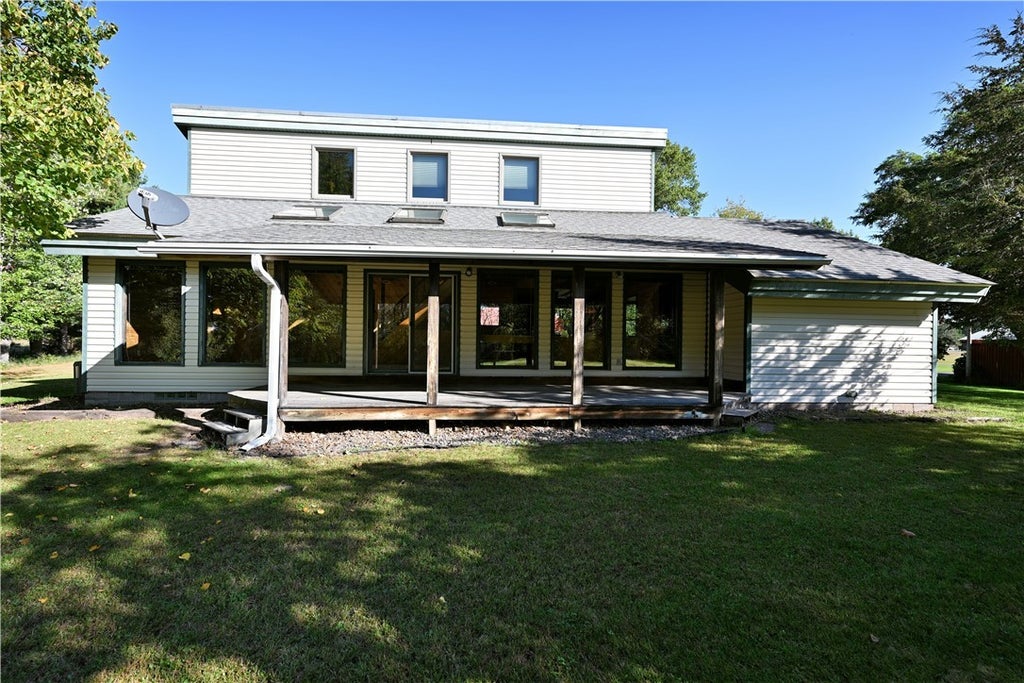 5435 Austin Lake Road, Webster