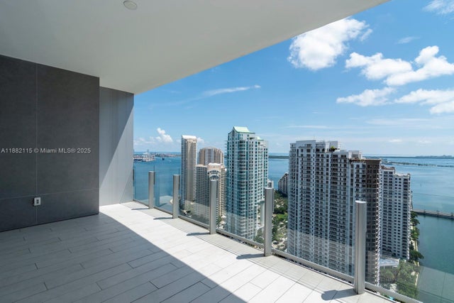 4 of 51 - 300 Biscayne Blvd Way 3503, Miami, FL