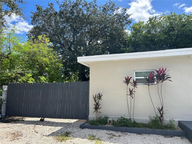 4 of 13 - N/A, Miami, FL