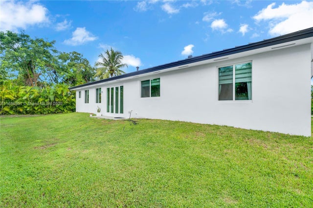 5 of 39 - 18100 Sw 175th St, Miami, FL