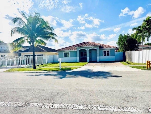 1 of 31 - 28324 Sw 133rd Ave, Homestead, FL