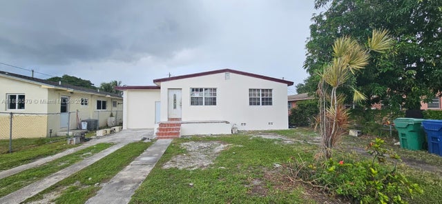 3 of 16 - 2121 Nw 64th St, Miami, FL
