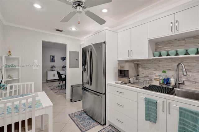 3 of 29 - 4250 Galt Ocean Dr 4p, Fort Lauderdale, FL