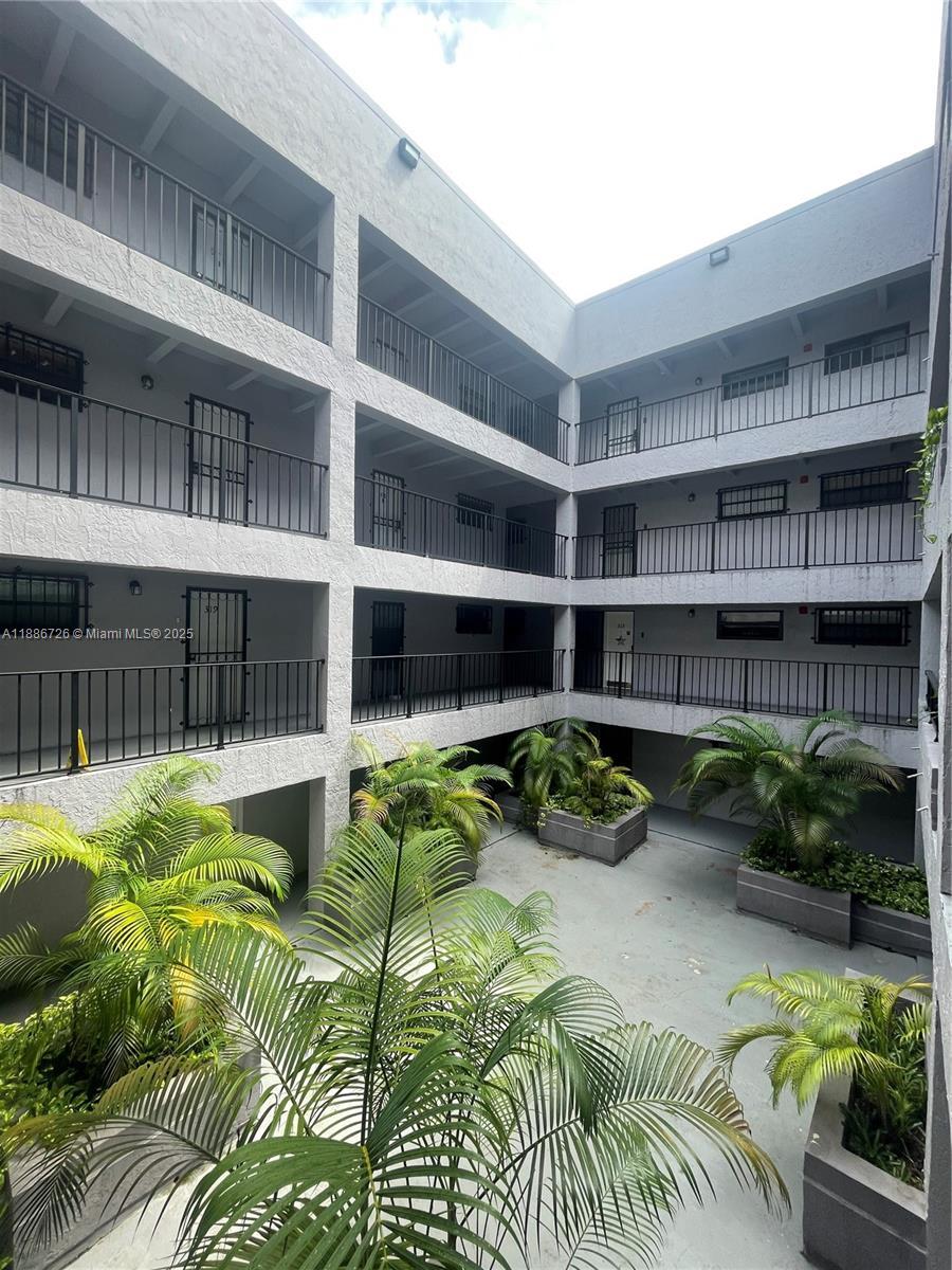 777 Sw 9th Ave 314, Miami