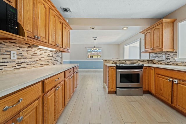 4 of 33 - 4920 Sw 167th Ave, Southwest Ranches, FL