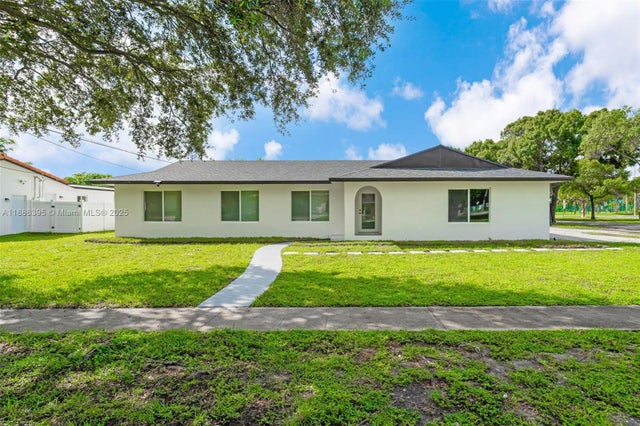 1 of 51 - 5360 Sw 9th St, Plantation, FL