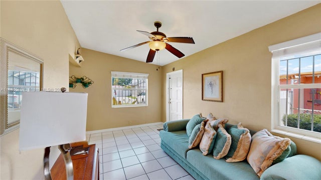 5 of 23 - 9035 Sw 27th St, Miami, FL