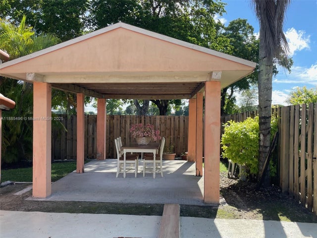 5 of 39 - 14604 Sw 60th Ter, Miami, FL
