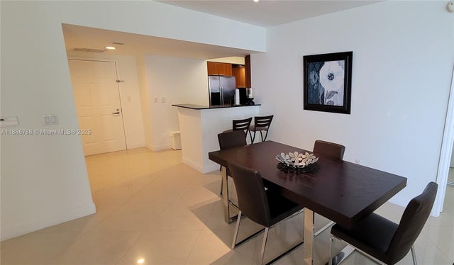 5 of 30 - 16699 Collins Ave 1806, Sunny Isles Beach, FL