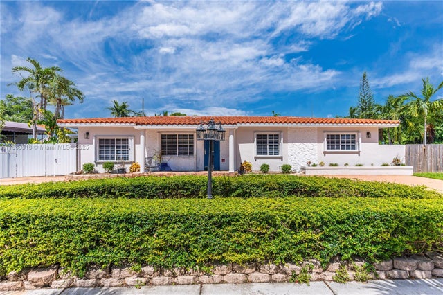 1 of 39 - 9901 Sw 35th Ter, Miami, FL