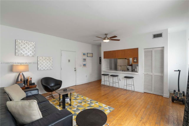 2 of 14 - 1200 Euclid Ave 206, Miami Beach, FL