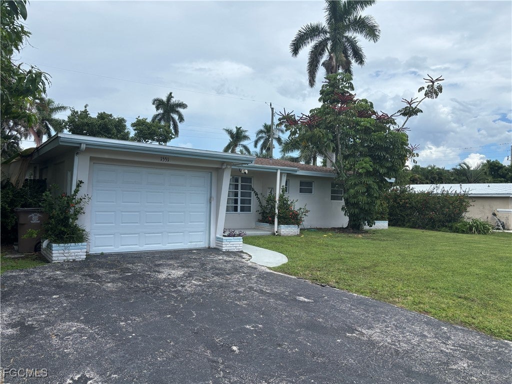 1551 Passaic Ave, Fort Myers