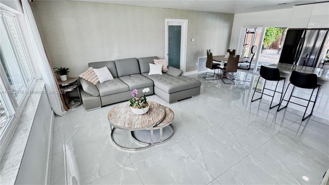 2 of 27 - 7655 Tropicana St, Miramar, FL