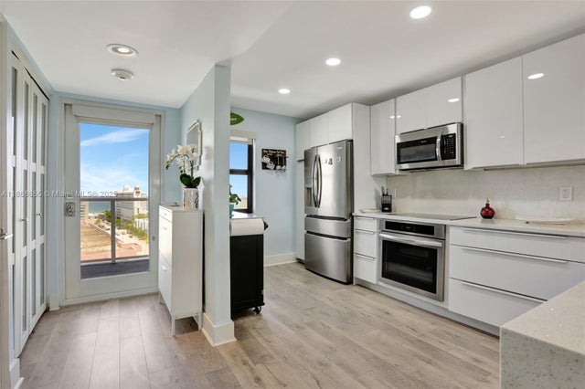 4 of 43 - 1401 N Riverside Dr 1403, Pompano Beach, FL