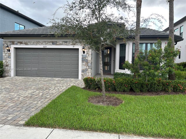 1 of 19 - 4475 S Silverwood Ln S, Oakland Park, FL