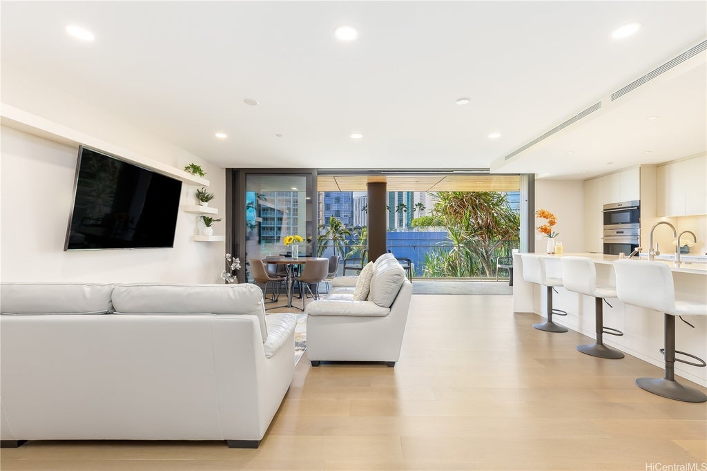 (unit #1406) 1388 Ala Moana Boulevard, Honolulu