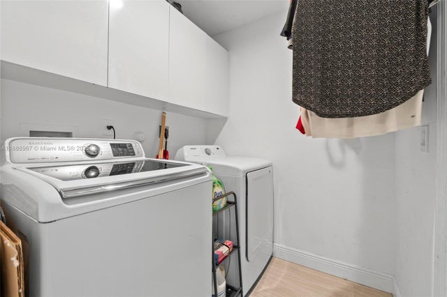5 of 25 - 16898 Crestview Ln, Weston, FL