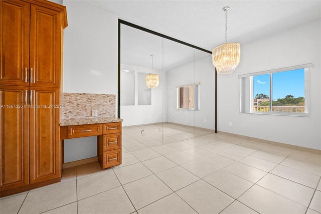 4 of 29 - 7675 Granville Dr 402, Tamarac, FL