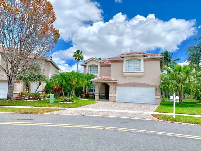 1 of 31 - 155 S Granada Ave, Weston, FL