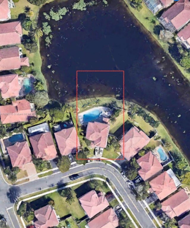 4 of 31 - 155 S Granada Ave, Weston, FL