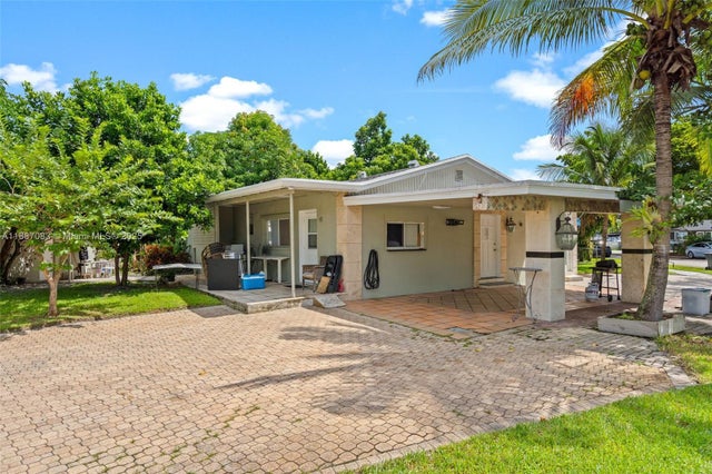 1 of 46 - 6045 Dawson St, Hollywood, FL