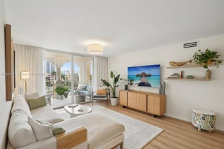 Photo of Listing #A11887041