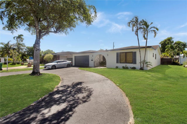1 of 21 - 8544 Long Acre Dr, Miramar, FL