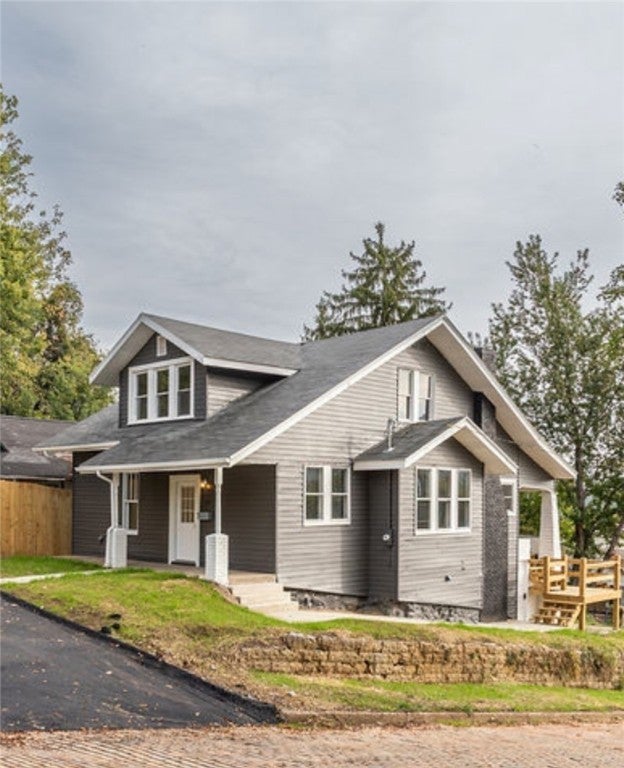 156 Ninth Street, Connellsville