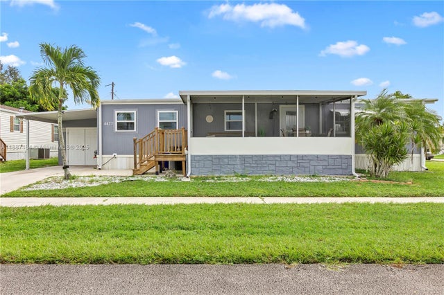 1 of 33 - 4477 Sandpine Cir, Boynton Beach, FL