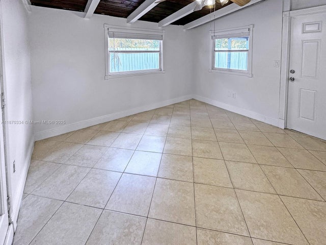 4 of 38 - 2861 Davie Blvd, Fort Lauderdale, FL