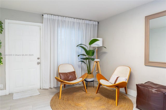 5 of 14 - 1440 Nw 7th Ter, Fort Lauderdale, FL