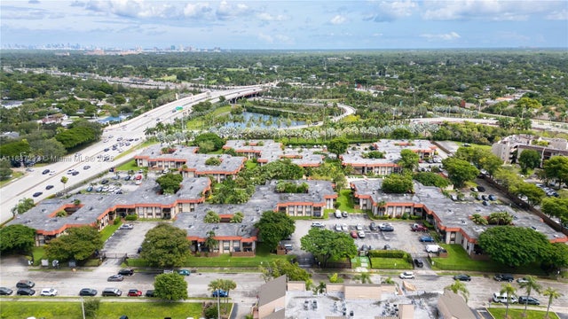 2 of 33 - 10477 Sw 108th Ave 226, Miami, FL