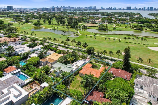 2 of 11 - 2443 N Meridian Ave, Miami Beach, FL