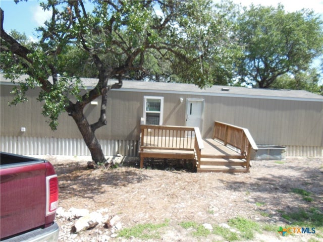 127 Quail Run Street, Canyon Lake