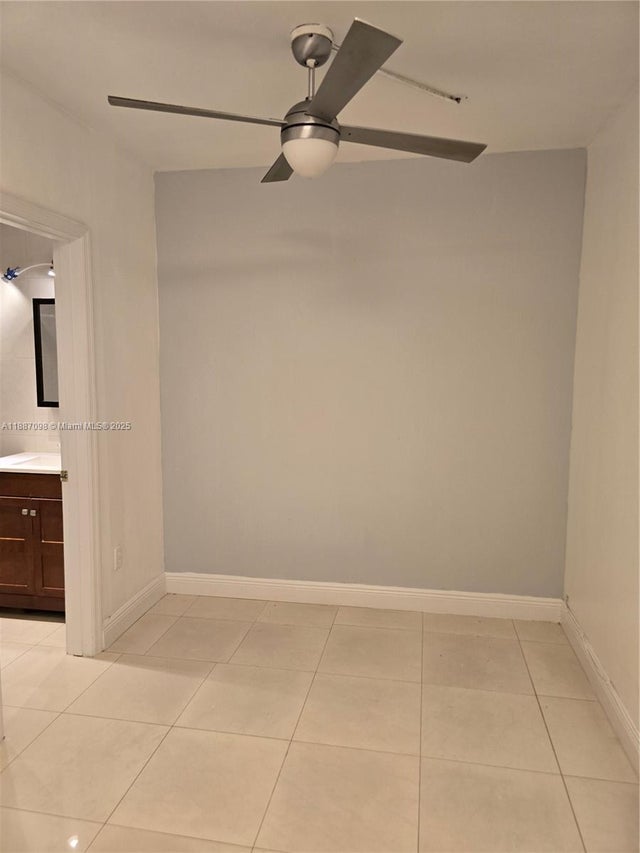 5 of 12 - 835 Meridian Ave 4, Miami Beach, FL