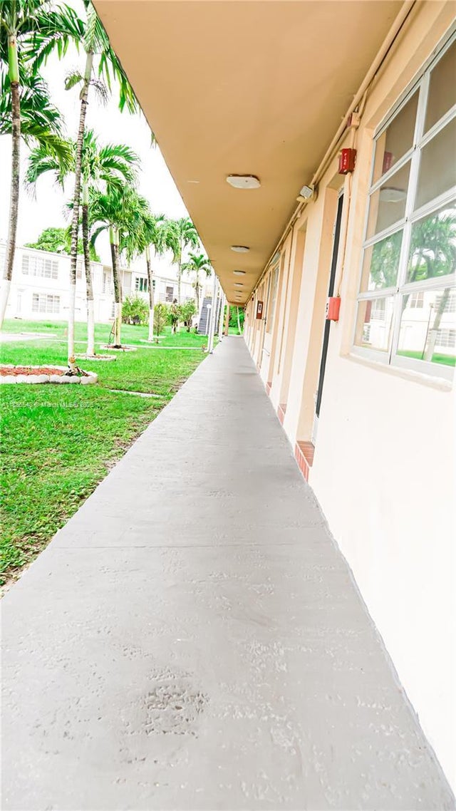 5 of 41 - 20311 Ne 2nd Ave J-1, Miami, FL