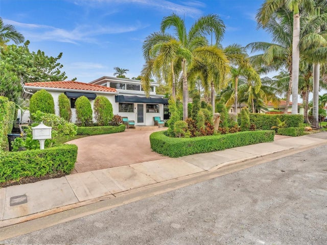 3 of 64 - 7504 Hispanola Ave, North Bay Village, FL