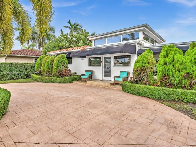 5 of 64 - 7504 Hispanola Ave, North Bay Village, FL