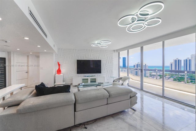 4 of 59 - 19195 Mystic Pointe Dr 2707, Aventura, FL