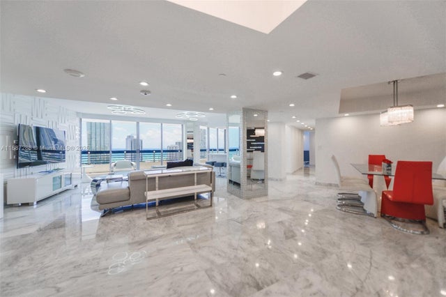 5 of 59 - 19195 Mystic Pointe Dr 2707, Aventura, FL