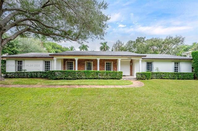 5 of 12 - 7485 Sw 122nd St, Pinecrest, FL