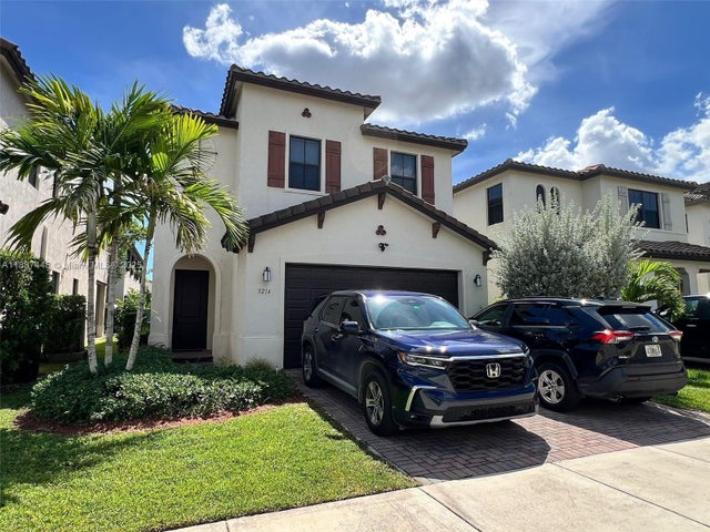 2 of 22 - 3214 W 97th St, Hialeah, FL