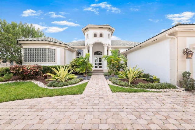4 of 73 - 3250 W Stonebrook Cir, Davie, FL