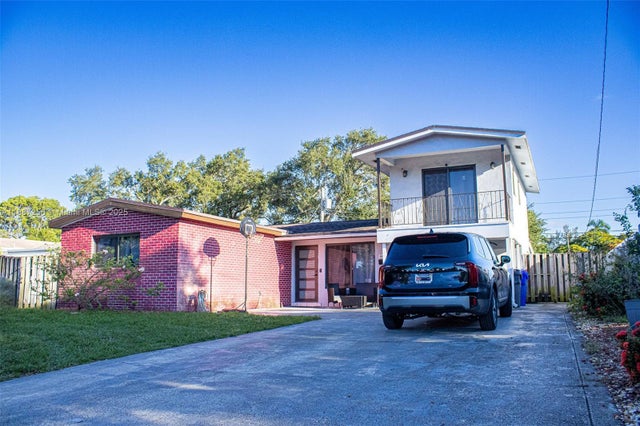 2 of 15 - 6630 Charleston St, Hollywood, FL