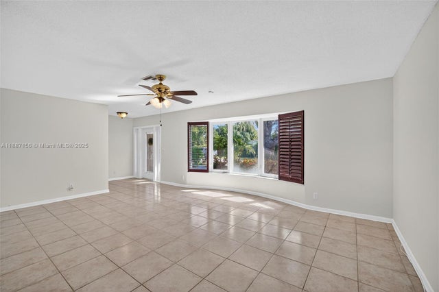 5 of 45 - 5701 Ne 21st Ave, Fort Lauderdale, FL